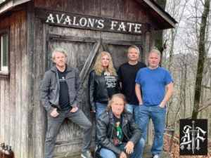 Susie Comet with Avalon's Fate